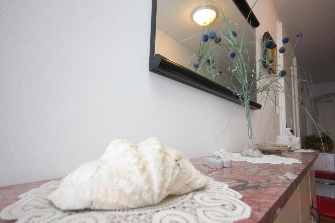 Apartments And Rooms By The Sea Komiza, Vis - 2431 Ngoại thất bức ảnh