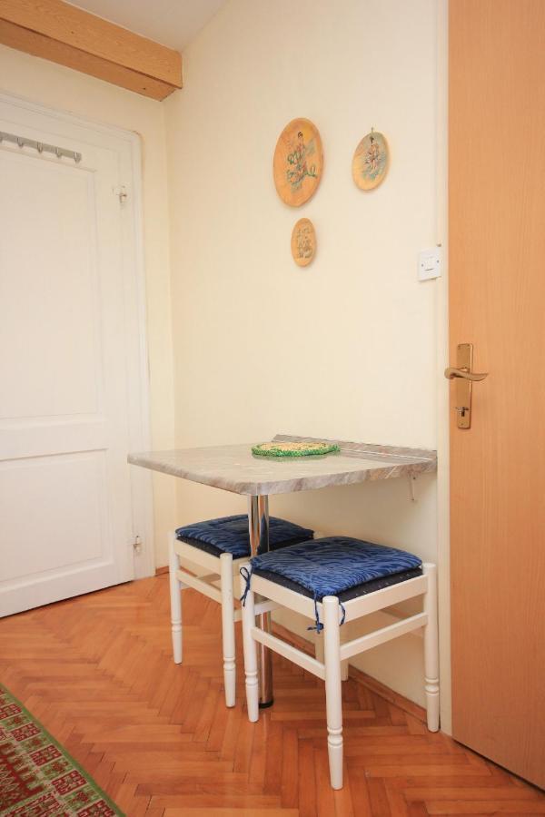Apartments And Rooms By The Sea Komiza, Vis - 2431 Ngoại thất bức ảnh