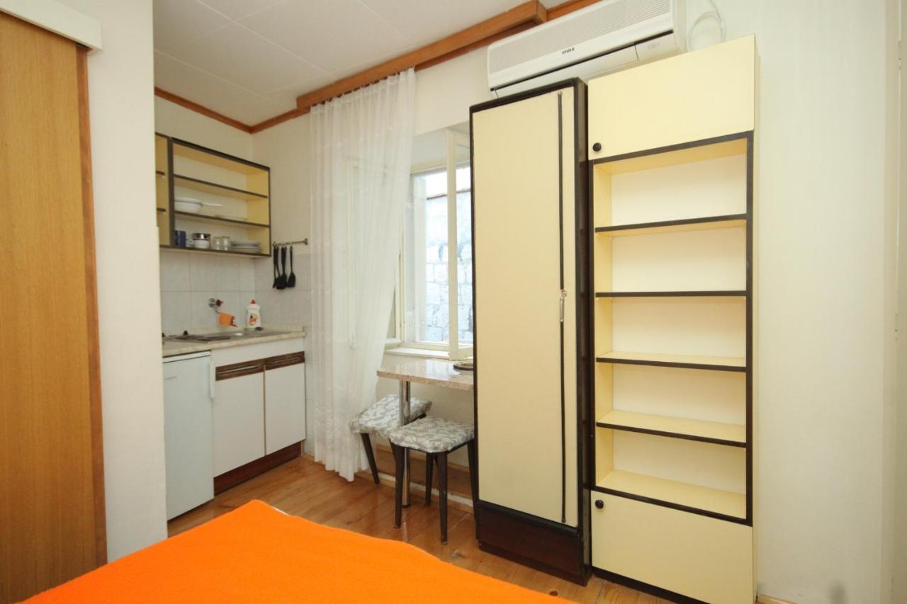 Apartments And Rooms By The Sea Komiza, Vis - 2431 Ngoại thất bức ảnh